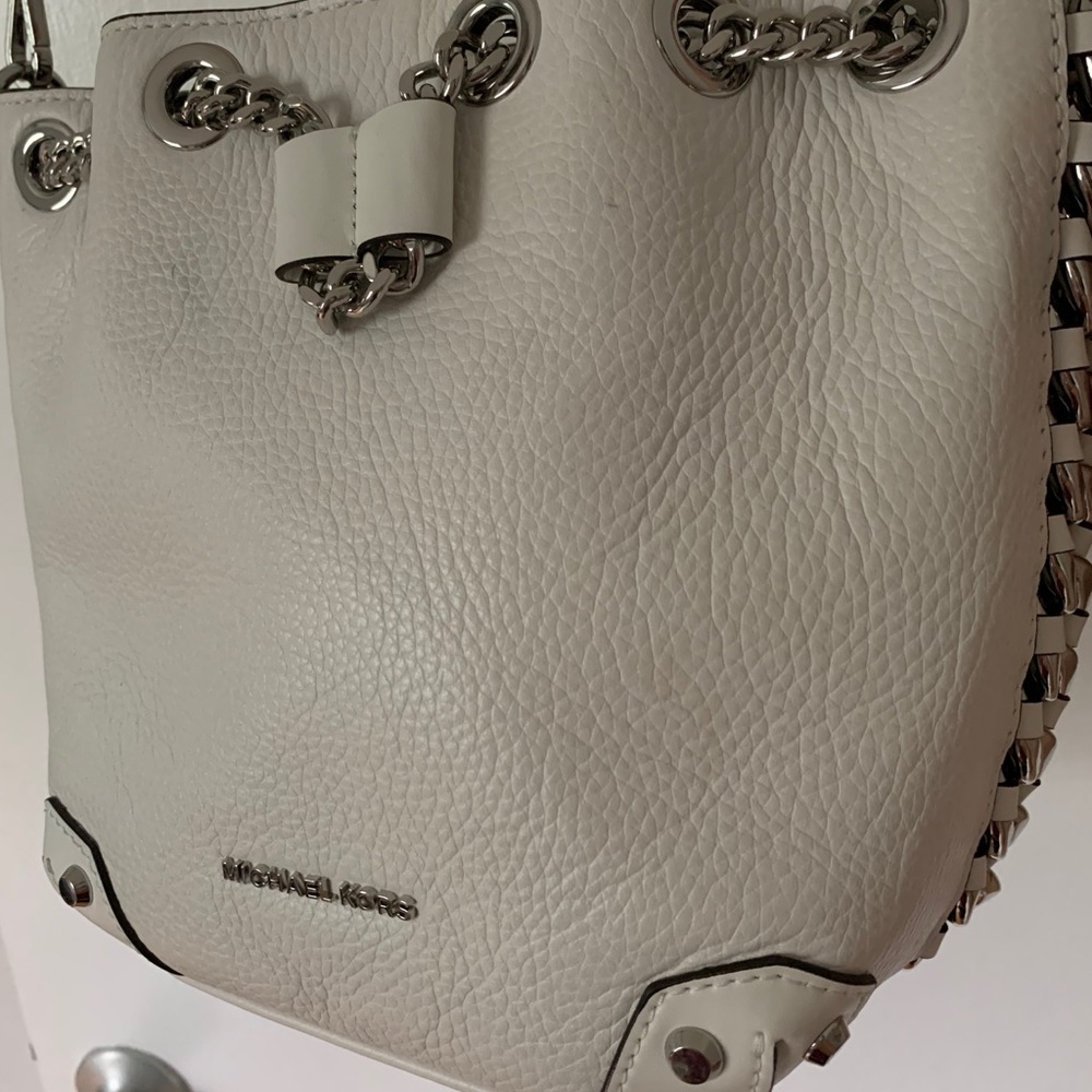 Micheal Kors Alanis bucket purse